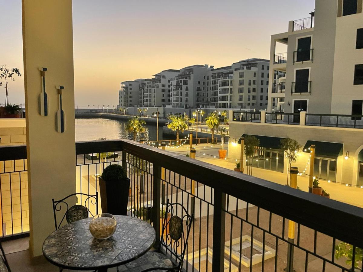 Ultimate Stay - 4 Beds - La Mer - Sunset Marina View Dubai Exterior photo